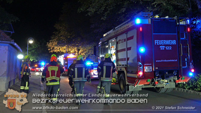 20210809 Verkehrsunfall bei der Ortseinfahrt Tribuswinkel Foto: © Stefan Schneider 20210809 Verkehrsunfall bei der Ortseinfahrt Tribuswinkel Foto: © Stefan Schneider