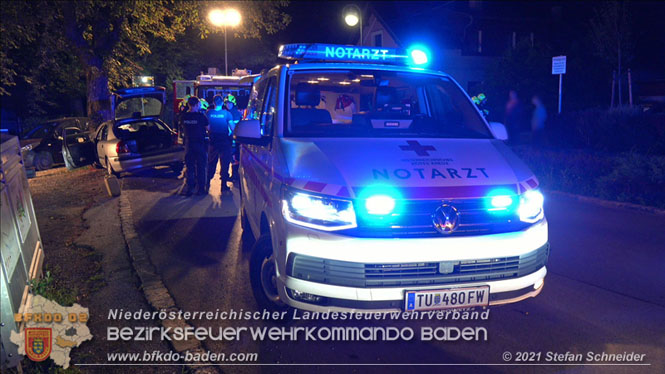 20210809 Verkehrsunfall bei der Ortseinfahrt Tribuswinkel Foto: © Stefan Schneider 20210809 Verkehrsunfall bei der Ortseinfahrt Tribuswinkel Foto: © Stefan Schneider