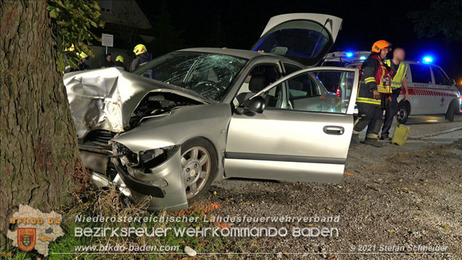 20210809 Verkehrsunfall bei der Ortseinfahrt Tribuswinkel Foto: © Stefan Schneider 20210809 Verkehrsunfall bei der Ortseinfahrt Tribuswinkel Foto: © Stefan Schneider