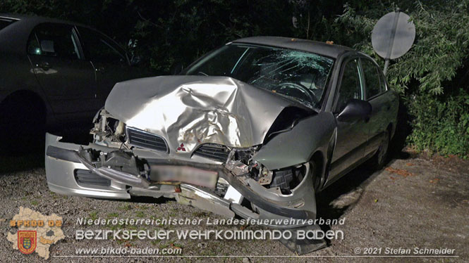 20210809 Verkehrsunfall bei der Ortseinfahrt Tribuswinkel Foto: © Stefan Schneider 20210809 Verkehrsunfall bei der Ortseinfahrt Tribuswinkel Foto: © Stefan Schneider