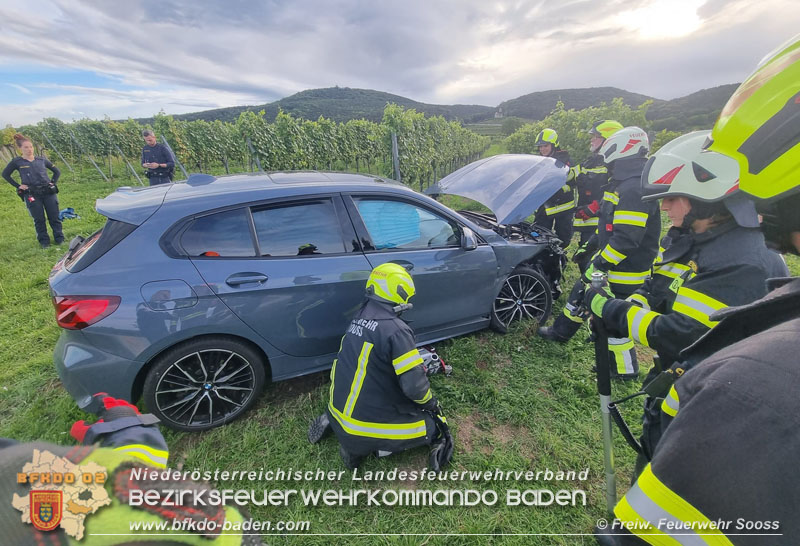 20210829 Verkehrsunfall auf der Weinbergstrasse bei Sooss  Foto: © Freiwillige Feuerwehr Sooss