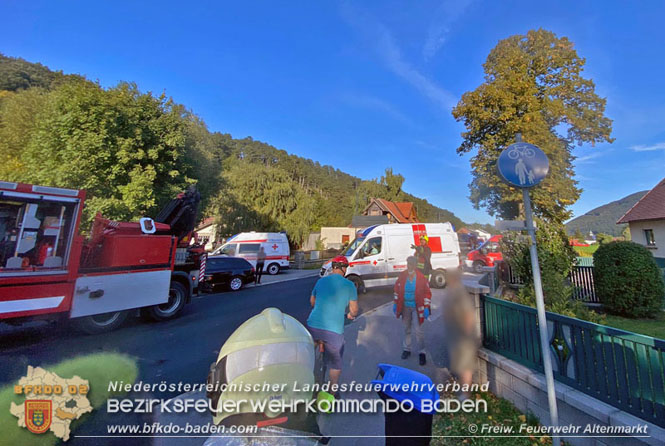 20210910 Schwerer Verkehrsunfall auf der B18 bei Altenmarkt/Thenneberg Foto: © Freiwillige Feuerwehr Altenmarkt/Triesting 20210910 Schwerer Verkehrsunfall auf der B18 bei Altenmarkt/Thenneberg Foto: © Freiwillige Feuerwehr Altenmarkt/Triesting