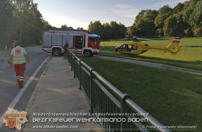 20210910 Schwerer Verkehrsunfall auf der B18 bei Altenmarkt/Thenneberg Foto: © Freiwillige Feuerwehr Altenmarkt/Triesting 20210910 Schwerer Verkehrsunfall auf der B18 bei Altenmarkt/Thenneberg Foto: © Freiwillige Feuerwehr Altenmarkt/Triesting