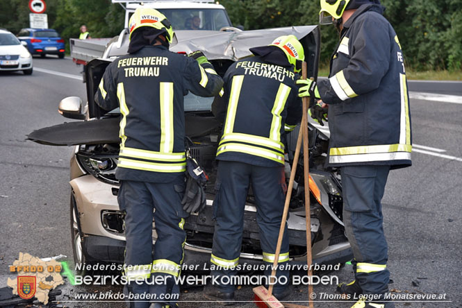 20210914 Verkehrsunfall mit 2 Fahrzeugen im Frühverkehr   Fotos: © Thomas Lenger Monatsrevue
