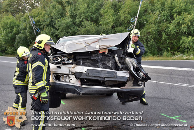 20210914 Verkehrsunfall mit 2 Fahrzeugen im Frühverkehr   Fotos: © Thomas Lenger Monatsrevue