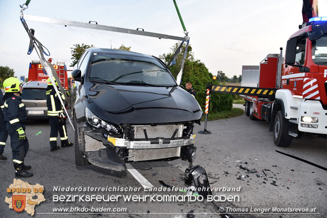 20210914 Verkehrsunfall mit 2 Fahrzeugen im Frühverkehr   Fotos: © Thomas Lenger Monatsrevue