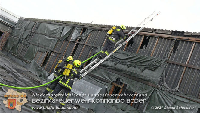 20210921 B4 Großbrand im Gewerbepark Traiskirchen 20210921 B4 Großbrand im Gewerbepark Traiskirchen