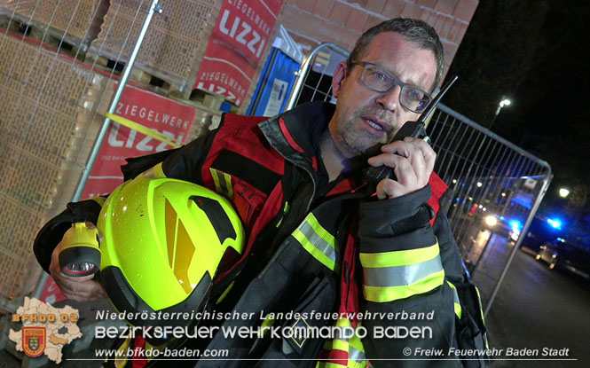 20211010 Nächtlicher Garagenbrand in Badener Innenstadt  Foto: © Freiwillige Feuerwehr Baden-Stadt