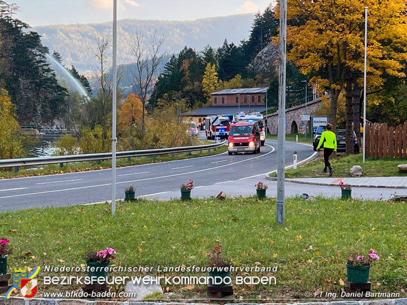 20211027 KHD Einsatz Waldbrand Hirschwang an der Rax Bezirk Neunkirchen Foto: Ing. Daniel Bartmann 20211027 KHD Einsatz Waldbrand Hirschwang an der Rax Bezirk Neunkirchen Foto: Ing. Daniel Bartmann