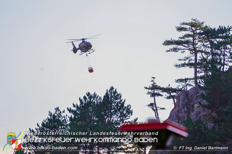 20211027 KHD Einsatz Waldbrand Hirschwang an der Rax Bezirk Neunkirchen Foto: Ing. Daniel Bartmann 20211027 KHD Einsatz Waldbrand Hirschwang an der Rax Bezirk Neunkirchen Foto: Ing. Daniel Bartmann