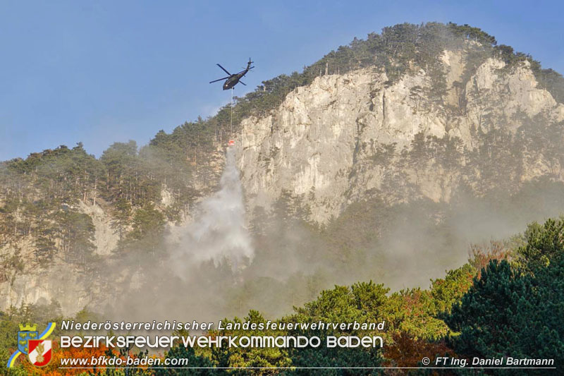 20211027 KHD Einsatz Waldbrand Hirschwang an der Rax Bezirk Neunkirchen Foto: Ing. Daniel Bartmann 20211027 KHD Einsatz Waldbrand Hirschwang an der Rax Bezirk Neunkirchen Foto: Ing. Daniel Bartmann