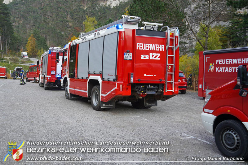 20211027 KHD Einsatz Waldbrand Hirschwang an der Rax Bezirk Neunkirchen Foto: Ing. Daniel Bartmann 20211027 KHD Einsatz Waldbrand Hirschwang an der Rax Bezirk Neunkirchen Foto: Ing. Daniel Bartmann