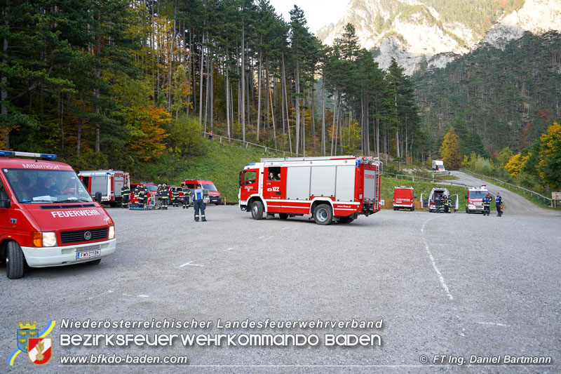 20211027 KHD Einsatz Waldbrand Hirschwang an der Rax Bezirk Neunkirchen Foto: Ing. Daniel Bartmann 20211027 KHD Einsatz Waldbrand Hirschwang an der Rax Bezirk Neunkirchen Foto: Ing. Daniel Bartmann