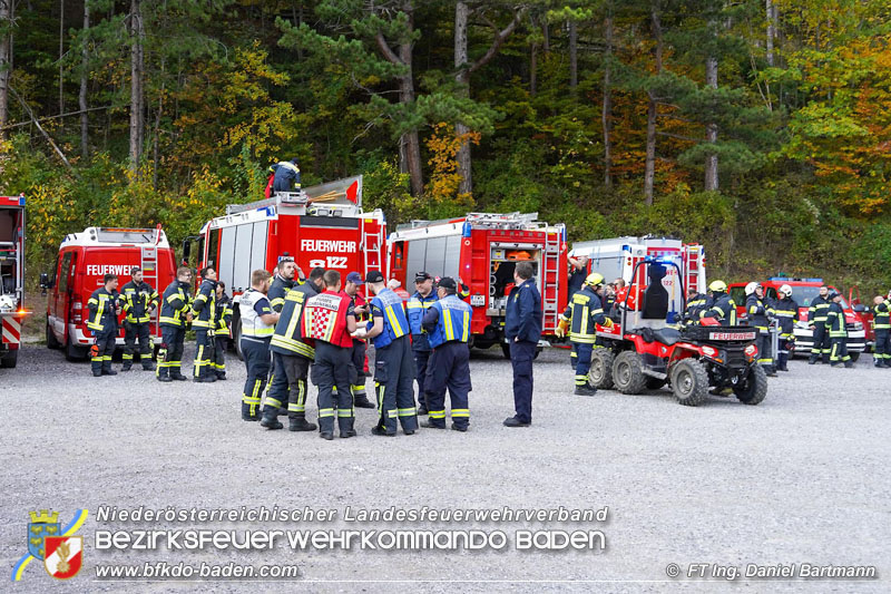 20211027 KHD Einsatz Waldbrand Hirschwang an der Rax Bezirk Neunkirchen Foto: Ing. Daniel Bartmann 20211027 KHD Einsatz Waldbrand Hirschwang an der Rax Bezirk Neunkirchen Foto: Ing. Daniel Bartmann