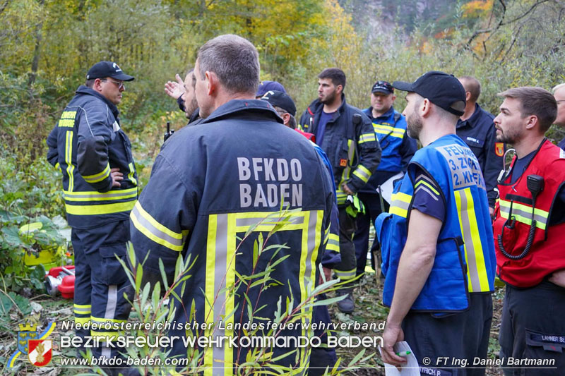 20211027 KHD Einsatz Waldbrand Hirschwang an der Rax Bezirk Neunkirchen Foto: Ing. Daniel Bartmann 20211027 KHD Einsatz Waldbrand Hirschwang an der Rax Bezirk Neunkirchen Foto: Ing. Daniel Bartmann
