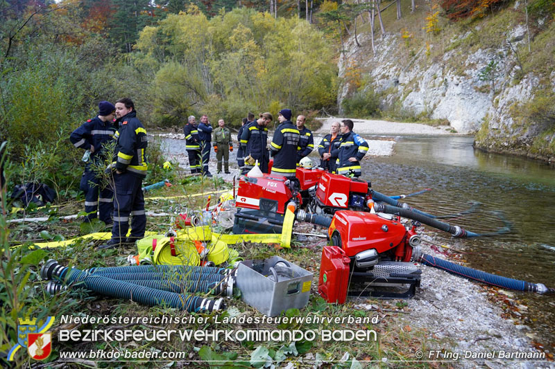 20211027 KHD Einsatz Waldbrand Hirschwang an der Rax Bezirk Neunkirchen Foto: Ing. Daniel Bartmann 20211027 KHD Einsatz Waldbrand Hirschwang an der Rax Bezirk Neunkirchen Foto: Ing. Daniel Bartmann