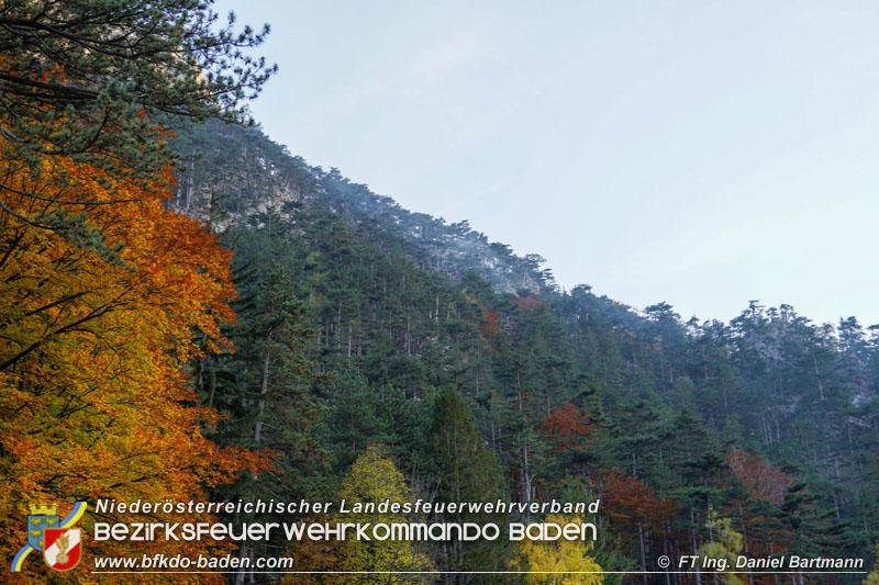 20211027 KHD Einsatz Waldbrand Hirschwang an der Rax Bezirk Neunkirchen Foto: Ing. Daniel Bartmann 20211027 KHD Einsatz Waldbrand Hirschwang an der Rax Bezirk Neunkirchen Foto: Ing. Daniel Bartmann