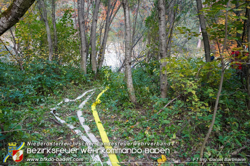 20211027 KHD Einsatz Waldbrand Hirschwang an der Rax Bezirk Neunkirchen Foto: Ing. Daniel Bartmann 20211027 KHD Einsatz Waldbrand Hirschwang an der Rax Bezirk Neunkirchen Foto: Ing. Daniel Bartmann