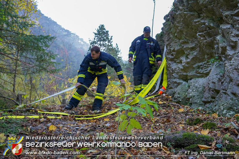 20211027 KHD Einsatz Waldbrand Hirschwang an der Rax Bezirk Neunkirchen Foto: Ing. Daniel Bartmann 20211027 KHD Einsatz Waldbrand Hirschwang an der Rax Bezirk Neunkirchen Foto: Ing. Daniel Bartmann
