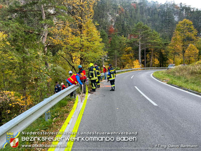 20211027 KHD Einsatz Waldbrand Hirschwang an der Rax Bezirk Neunkirchen Foto: Ing. Daniel Bartmann 20211027 KHD Einsatz Waldbrand Hirschwang an der Rax Bezirk Neunkirchen Foto: Ing. Daniel Bartmann
