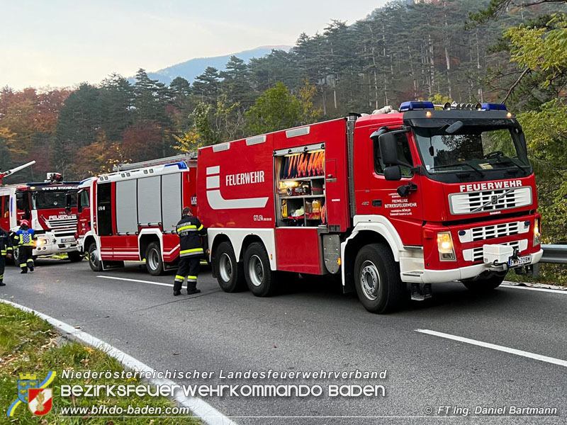 20211027 KHD Einsatz Waldbrand Hirschwang an der Rax Bezirk Neunkirchen Foto: Ing. Daniel Bartmann 20211027 KHD Einsatz Waldbrand Hirschwang an der Rax Bezirk Neunkirchen Foto: Ing. Daniel Bartmann