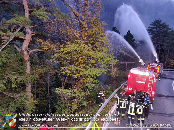 20211027 KHD Einsatz Waldbrand Hirschwang an der Rax Bezirk Neunkirchen Foto: FF Mitterndorf 20211027 KHD Einsatz Waldbrand Hirschwang an der Rax Bezirk Neunkirchen Foto: FF Mitterndorf