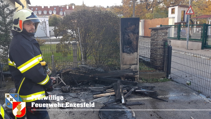 20211102 Brand eines E-Hausanschlusskasten in Enzesfeld  Foto: © Freiwillige Feuerwehr Enzesfeld