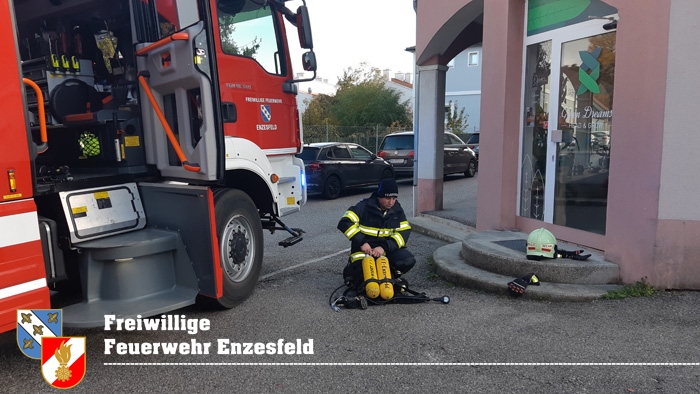 20211102 Brand eines E-Hausanschlusskasten in Enzesfeld  Foto: © Freiwillige Feuerwehr Enzesfeld