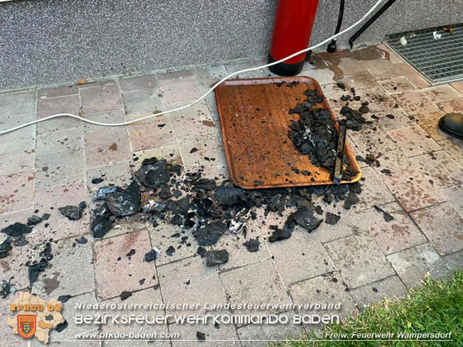 Unterstützung bei Küchenbrand in Wimpassing an der Leitha Burgenland Foto: © Freiwillige Feuerwehr Wampersdorf Unterstützung bei Küchenbrand in Wimpassing an der Leitha Burgenland Foto: © Freiwillige Feuerwehr Wampersdorf