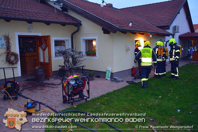 Unterstützung bei Küchenbrand in Wimpassing an der Leitha Burgenland  Foto: © Freiwillige Feuerwehr Wampersdorf