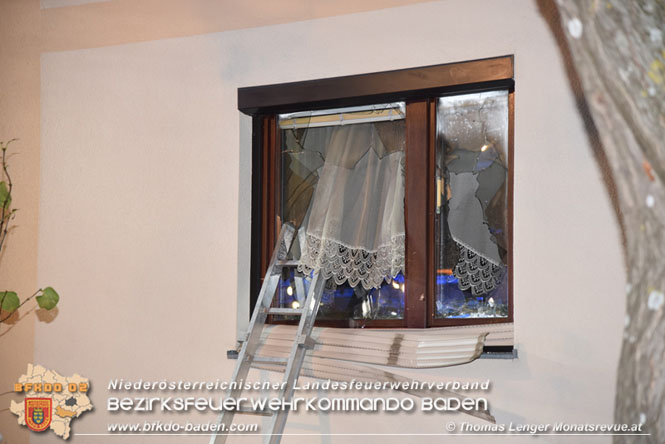 20211116 Wohnungsbrand in Mehrparteinenhaus in Pottendorf  Foto: © Thomas Lenger Monatsreveue.at 