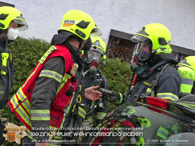 20211126 Braunkohle Briketts lösen CO Alarm in Baden aus Foto: © Stefan Schneider BFKDO BADEN 20211126 Braunkohle Briketts lösen CO Alarm in Baden aus Foto: © Stefan Schneider BFKDO BADEN