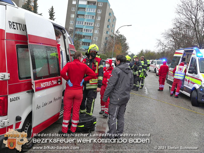 20211126 Braunkohle Briketts lösen CO Alarm in Baden aus Foto: © Stefan Schneider BFKDO BADEN 20211126 Braunkohle Briketts lösen CO Alarm in Baden aus Foto: © Stefan Schneider BFKDO BADEN