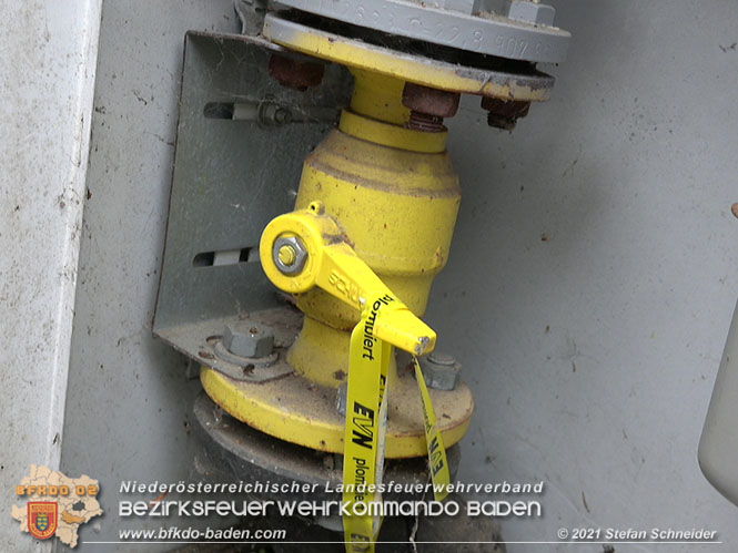 20211126 Braunkohle Briketts lösen CO Alarm in Baden aus Foto: © Stefan Schneider BFKDO BADEN 20211126 Braunkohle Briketts lösen CO Alarm in Baden aus Foto: © Stefan Schneider BFKDO BADEN