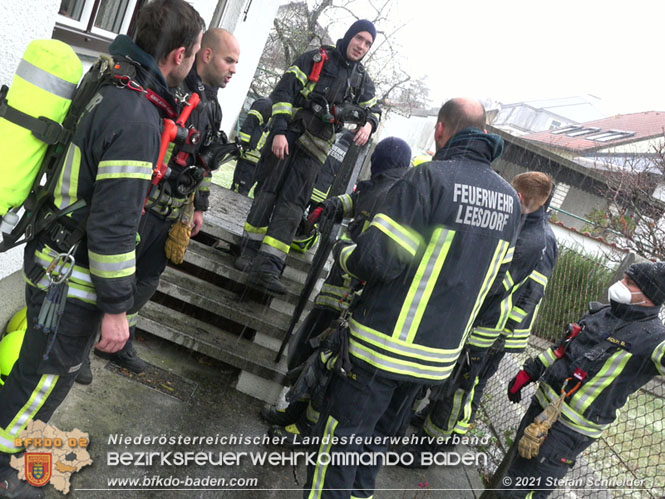 20211126 Braunkohle Briketts lösen CO Alarm in Baden aus Foto: © Stefan Schneider BFKDO BADEN 20211126 Braunkohle Briketts lösen CO Alarm in Baden aus Foto: © Stefan Schneider BFKDO BADEN