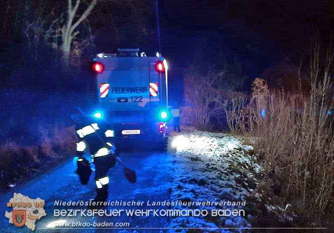 20211212 Umwelteinsatz im Triestingtal Wallgraben bei Altenmarkt an der Triesting