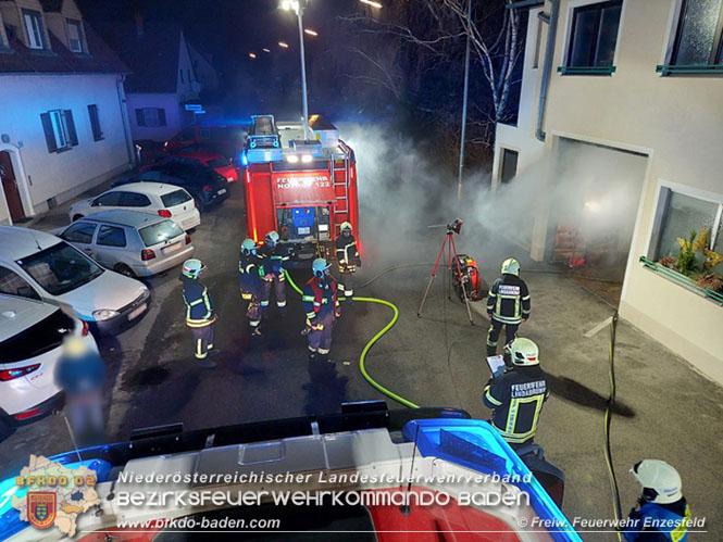 20211216 Nächtlicher Brand in einem Enzesfelder Fleischereibetrieb   Foto: © Freiwillige Feuerwehr Enzesfeld / Reinhard Wafrek 