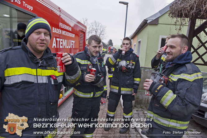 20211227 Wohnhausbrand in Traiskirchen Ortsteil Moellersdorf Foto: Stefan Schneider BFKDO Baden 20211227 Wohnhausbrand in Traiskirchen Ortsteil Moellersdorf Foto: Stefan Schneider BFKDO Baden