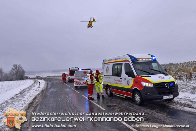 20220124 Verkehrsunfall mit Menschenrettung auf der L161 zwischen Reisenberg und Gramatneusiedl Foto: Thomas Lenger Monatsrevue.at 20220124 Verkehrsunfall mit Menschenrettung auf der L161 zwischen Reisenberg und Gramatneusiedl Foto: Thomas Lenger Monatsrevue.at