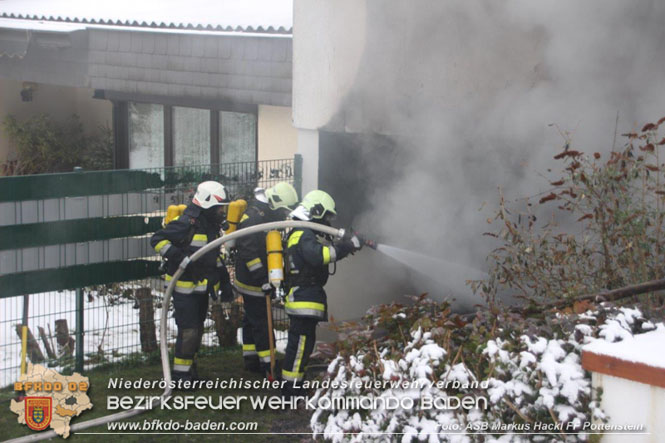 20220124 Wohnhausbrand in Berndorf - 3 Feuerwehren standen im Löscheinsatz   Foto: ASB Markus Hackl FF Pottenstein