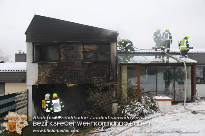 20220124 Wohnhausbrand in Berndorf - 3 Feuerwehren standen im Löscheinsatz   Foto: ASB Markus Hackl FF Pottenstein
