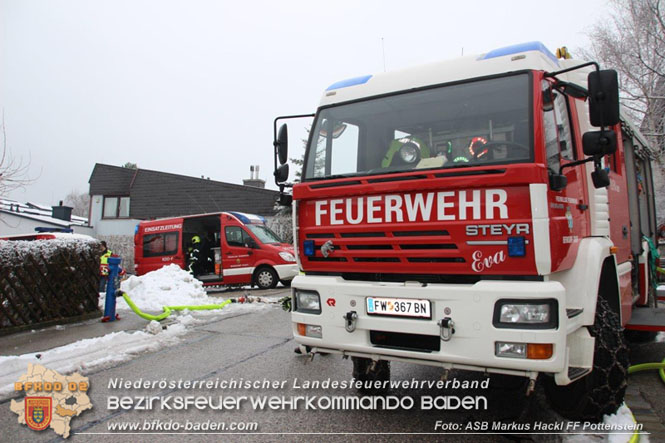 20220124 Wohnhausbrand in Berndorf - 3 Feuerwehren standen im Löscheinsatz   Foto: ASB Markus Hackl FF Pottenstein