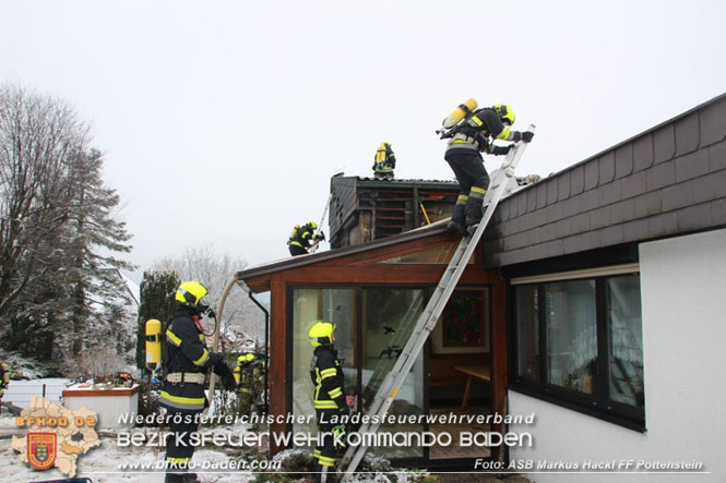20220124 Wohnhausbrand in Berndorf - 3 Feuerwehren standen im Löscheinsatz   Foto: ASB Markus Hackl FF Pottenstein
