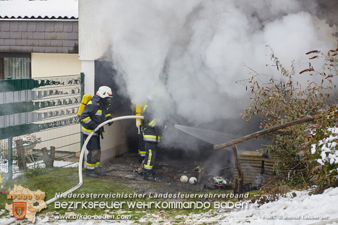 20220124 Wohnhausbrand in Berndorf - 3 Feuerwehren standen im Löscheinsatz   Foto: © Bernd Taxberger BFK Baden