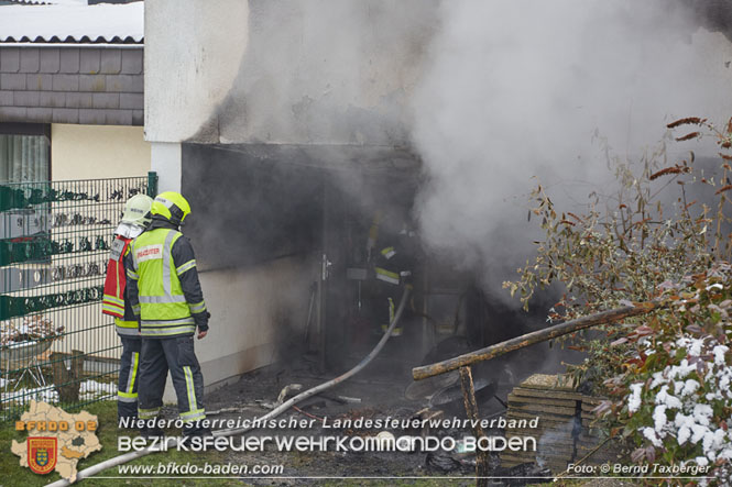 20220124 Wohnhausbrand in Berndorf - 3 Feuerwehren standen im Löscheinsatz   Foto: © Bernd Taxberger BFK Baden