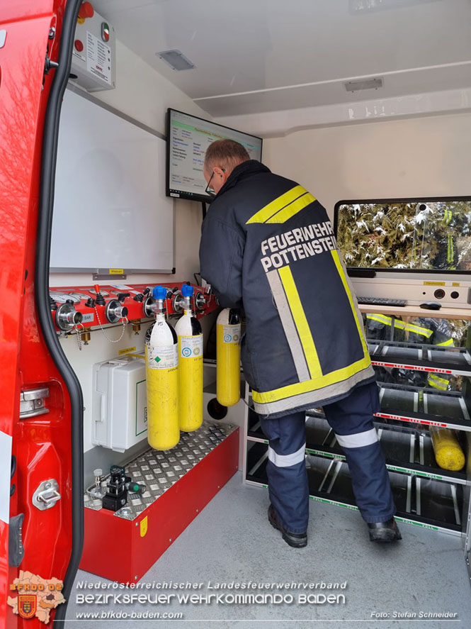 20220124 Wohnhausbrand in Berndorf - 3 Feuerwehren standen im Löscheinsatz   Foto: Stefan Schneider BFK Baden