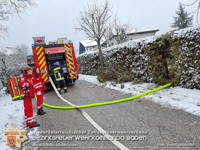 20220124 Wohnhausbrand in Berndorf - 3 Feuerwehren standen im Löscheinsatz   Foto: Stefan Schneider BFK Baden