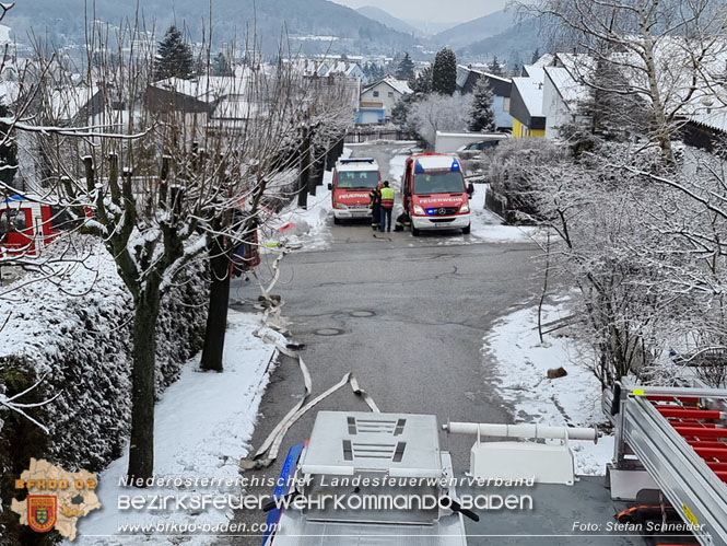20220124 Wohnhausbrand in Berndorf - 3 Feuerwehren standen im Löscheinsatz   Foto: Stefan Schneider BFK Baden