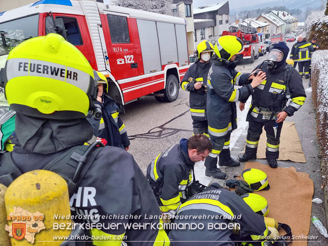 20220124 Wohnhausbrand in Berndorf - 3 Feuerwehren standen im Löscheinsatz   Foto: Stefan Schneider BFK Baden