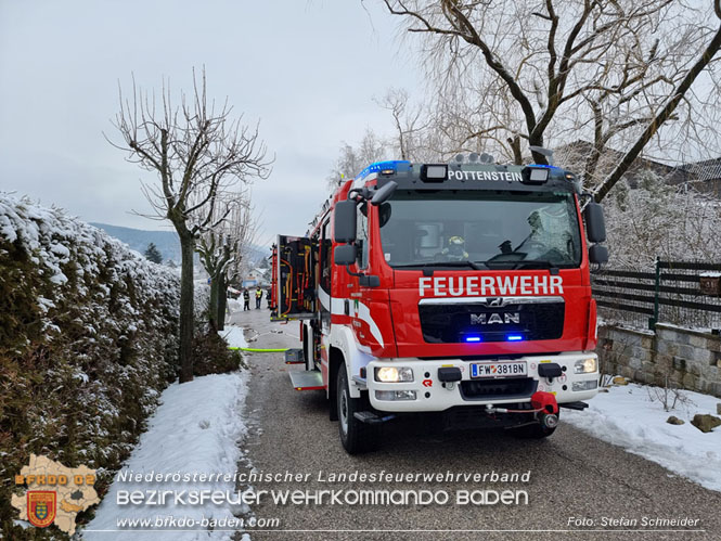 20220124 Wohnhausbrand in Berndorf - 3 Feuerwehren standen im Löscheinsatz   Foto: Stefan Schneider BFK Baden